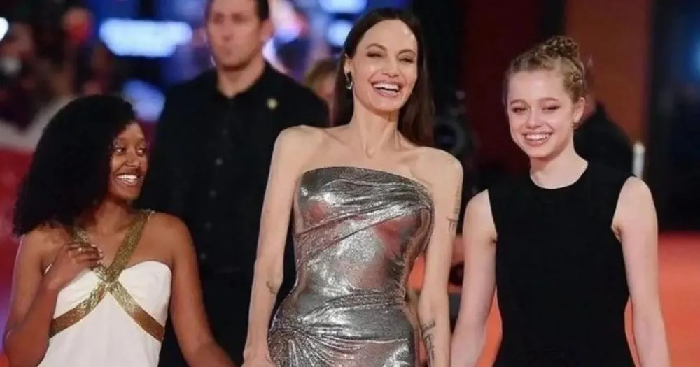 Filha de Angelina Jolie e Brad Pitt entra na Justiça para remover sobrenome do ator