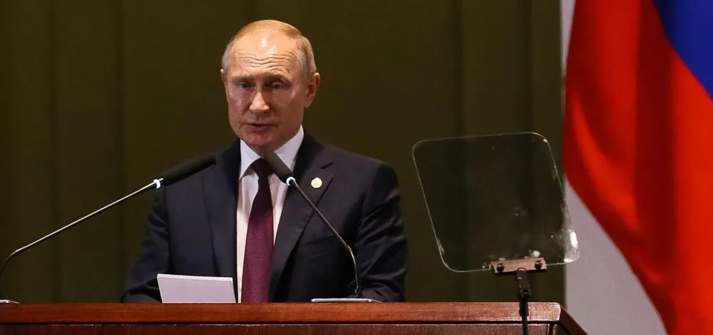 Putin visita o Vietnã após assinar acordo de defesa com a Coreia