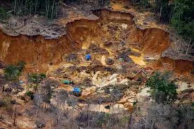 Brasil e França firmam acordo para combater garimpo ilegal de ouro na Amazônia