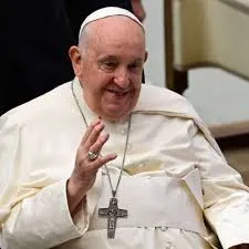 Papa segue com o quadro de saúde estável e sem episódios de insuficiência respiratória, diz vaticano
