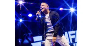 Cantor Rafa Diniz morre aos 22 anos após se afogar no Rio São Francisco