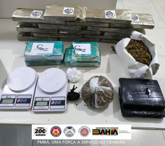 Barreiras: PETO da 84ª CIPM apreende drogas no bairro Vila Dulce