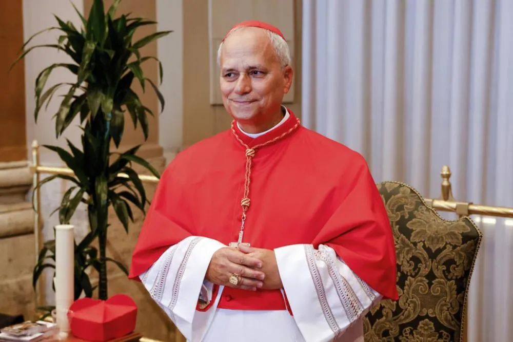 Emocionado, Leão XIV é eleito novo papa e agradece a Francisco: “Obrigado!”