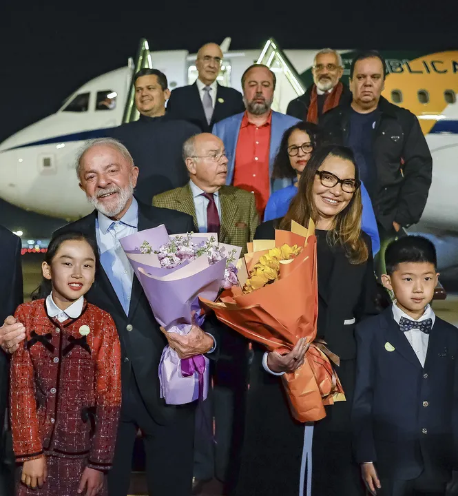 Lula desembarca na China para fortalecer parceria bilateral; ferrovias e ponte Salvador-Itaparica estão na pauta