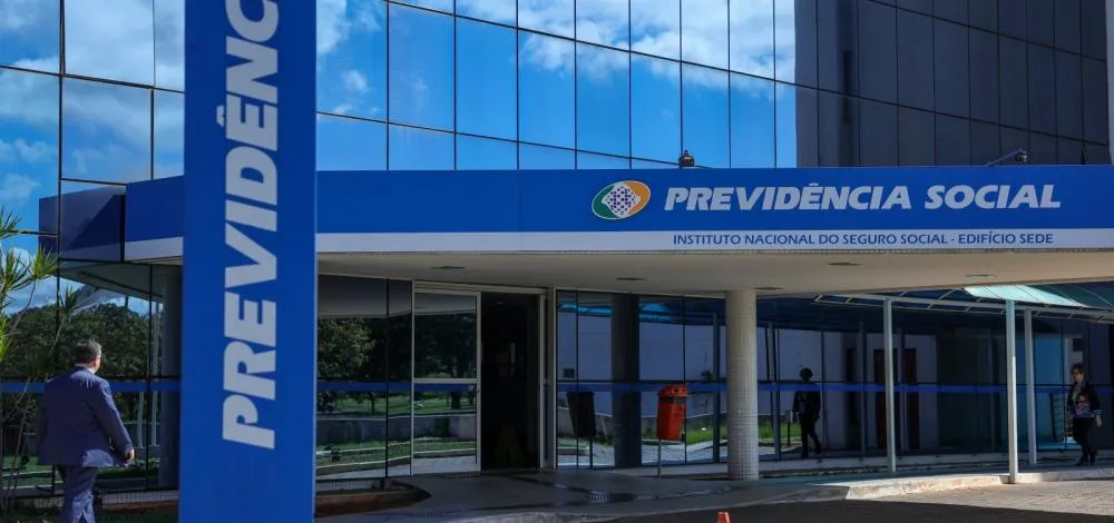 PF deflagra Operação Sem Desconto e investiga desvio de R$ 6,3 bilhões em benefícios do INSS