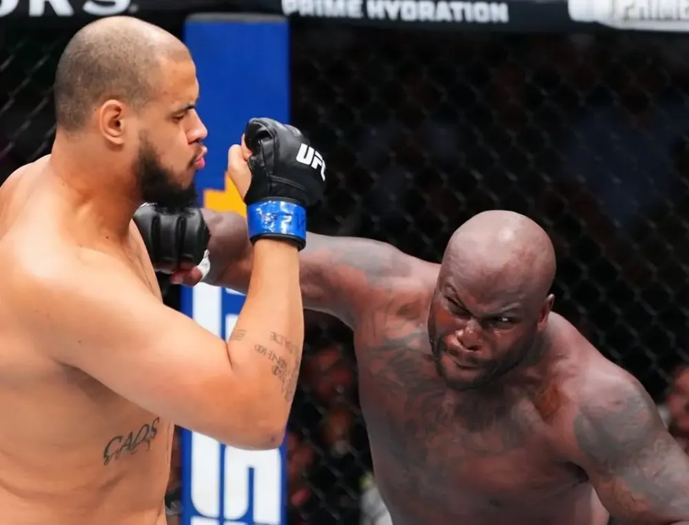 “Nocaute Relâmpago! Derrick Lewis derruba 'Xicão' em Menos de um minuto e polêmica toma conta com uma suposta interrupção precipitada”