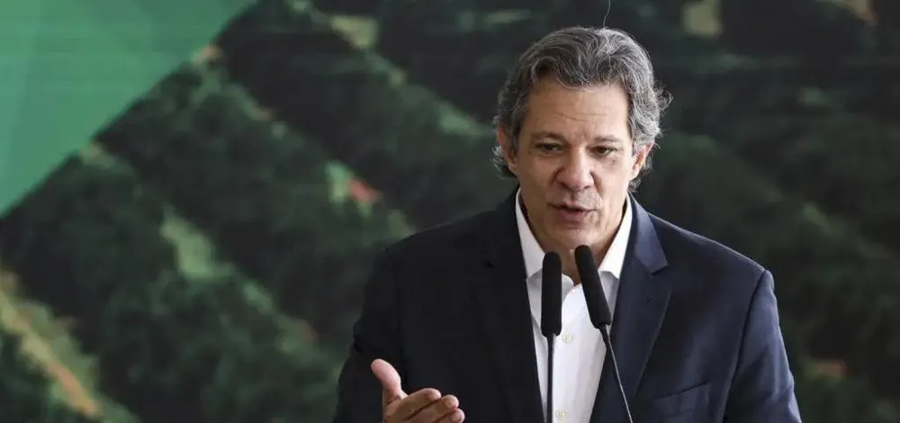 A tarifa de Trump vai 'salgar' o churrasco nos Estado Unidos - A carne, o café e o suco também devem ficar mais caros