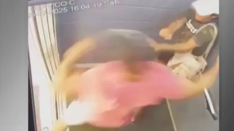 Ex-jogador que espancou namorada com 60 socos vira réu