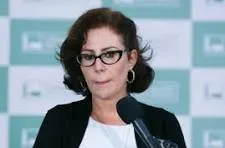 Justiça italiana mantém Carla Zambelli presa em Roma e nega Pedido de Prisão Domiciliar