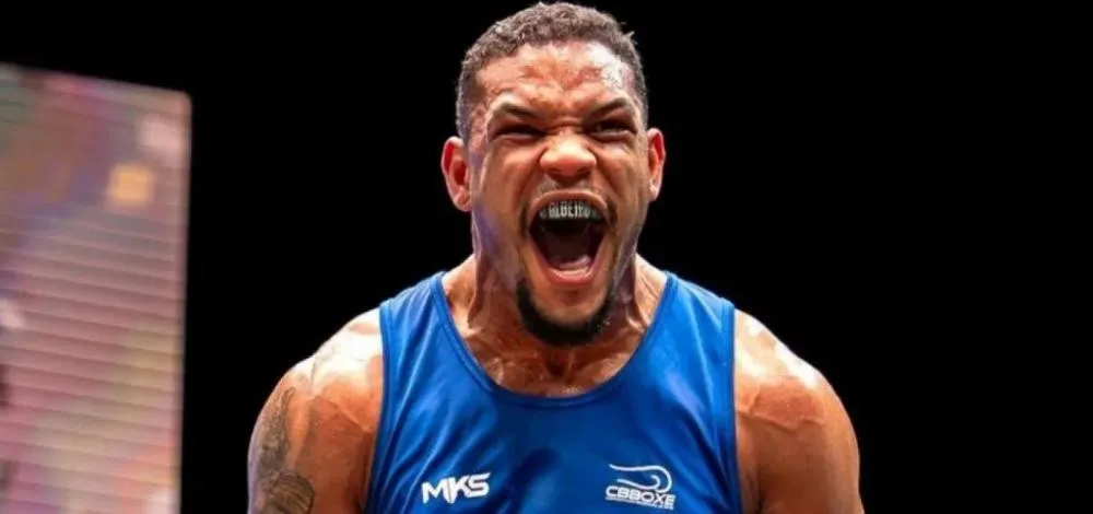 Isaías “Samurai” Ribeiro faz história e chega à final do Mundial de Boxe em Liverpool