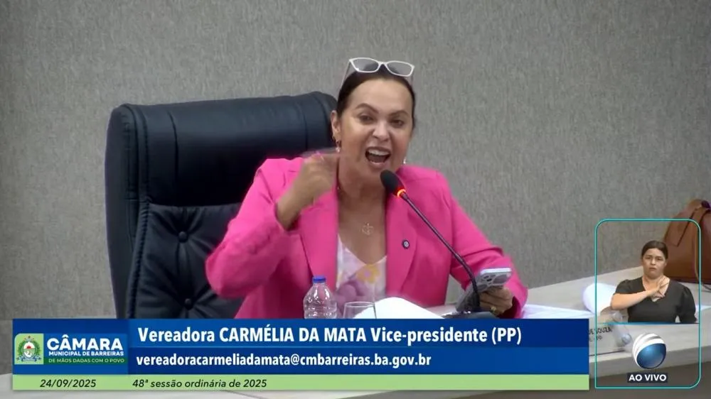 Embate político em Barreiras - Vereadora Carmélia da Mata acusa o poder Executivo de tentar calar o Legislativo