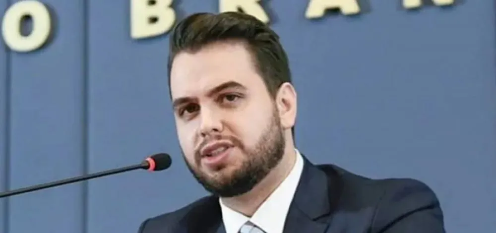 EUA dizem não haver registro de entrada de ex-assessor de Bolsonaro no país em 2022