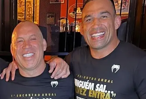 Após confusão generalizada no ringue, o ex-campeão do UFC Fabrício Werdum expõe os valores pagos no Spaten Fight Night 2