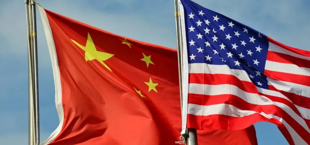 EUA e China fecham acordo: tarifas caem em troca de ação contra exportação de fentanil