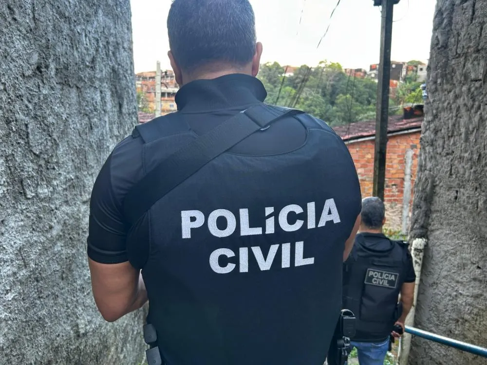Polícia Civil prende suspeito de descumprir medida protetiva em Serrinha