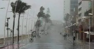 INMET emite alerta de tempestade com granizo para diversos estados até esta quarta-feira