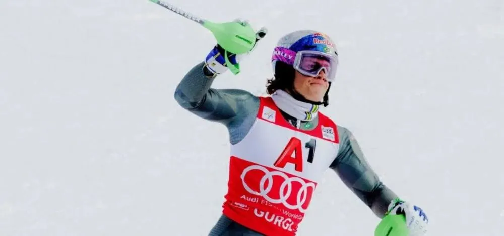 Lucas Pinheiro Braathen conquista prata histórica na Copa do Mundo de Esqui Alpino