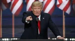 Trump anuncia acordo petrolífero com a Venezuela condicionado à compra exclusiva de produtos dos EUA