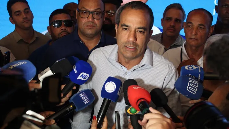 Bruno Reis fica fora da lista dos melhores prefeitos do Norte e Nordeste