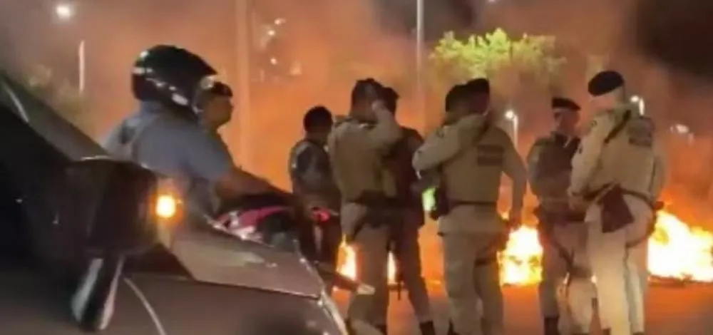 Protesto interdita parcialmente trânsito na Federação após ação policial em Salvador