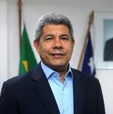 Jerônimo Rodrigues autoriza parceria para fortalecer educação básica em Formosa do Rio Preto