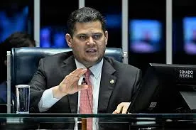 Alcolumbre trava CPIs e evita pautas sensíveis no Senado em ano eleitoral