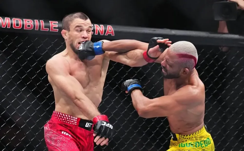 Deiveson Figueiredo é neutralizado por Umar Nurmagomedov e frustra as expectativas contra a elite dos galos