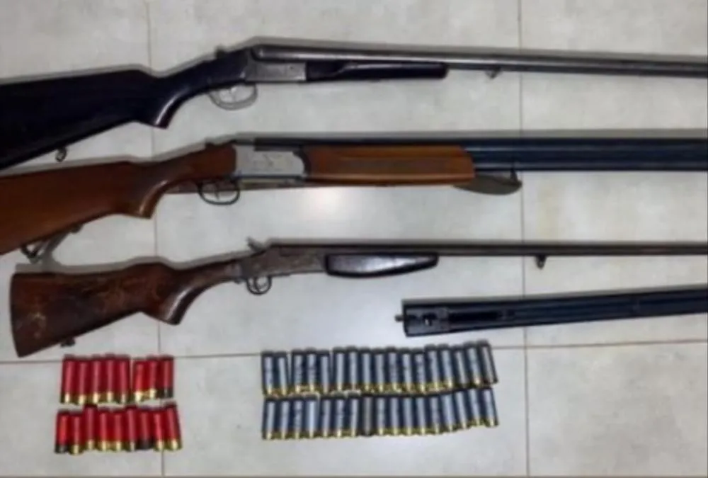 RONDESP apreende armas e munições após denúncia de comércio ilegal em Wanderley