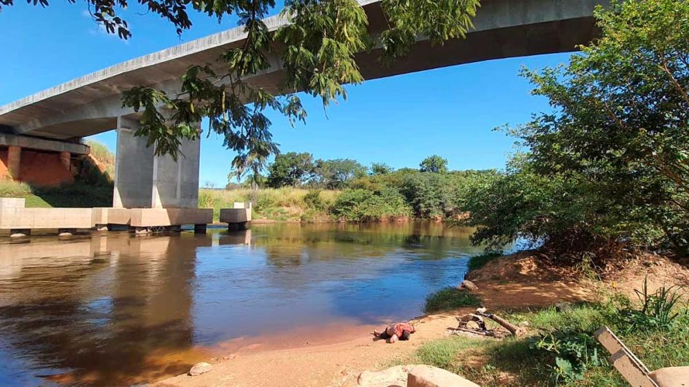 Homem é encontrado sem vida debaixo da ponte do anel viário em Barreiras
