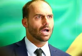 Eduardo Bolsonaro é afastado da Polícia Federal após abertura de PAD por faltas não justificadas