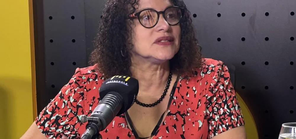 Luciana Santos defende soberania tecnológica e redução da dependência externa
