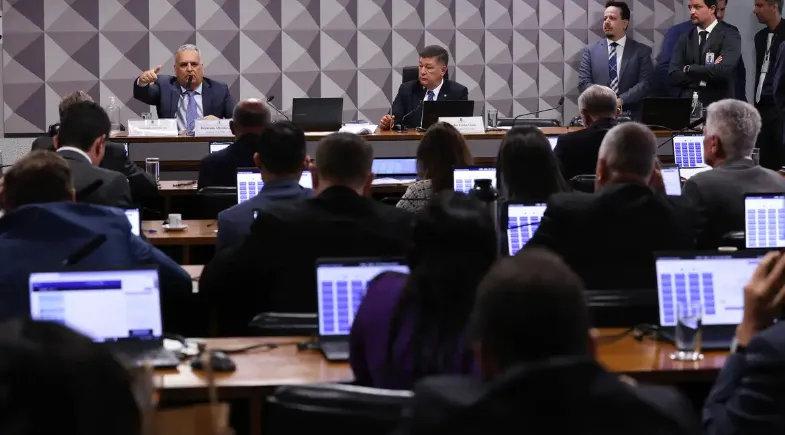 STF barra acesso da CPMI do INSS a novos dados de sigilos de dono do Banco Master