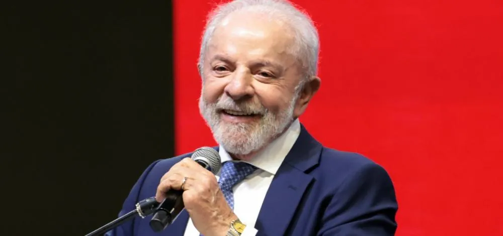 Lula viaja à Colômbia para cúpula da Celac e encontro com países africanos