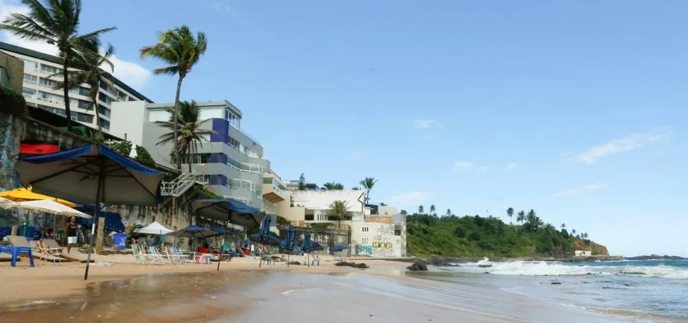 Salvador registra 17 praias impróprias para banho, aponta Inema