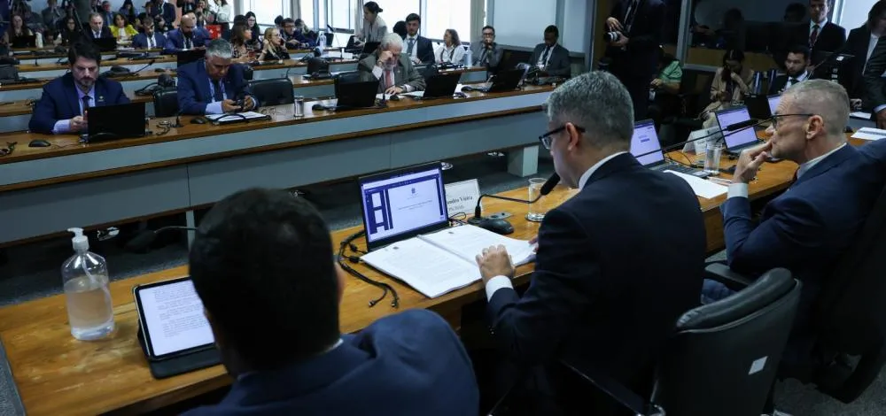 CPI do Crime Organizado rejeita relatório e encerra trabalhos sem conclusão final