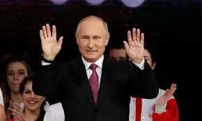 Putin afirma que guerra na Ucrânia “está chegando ao fim”