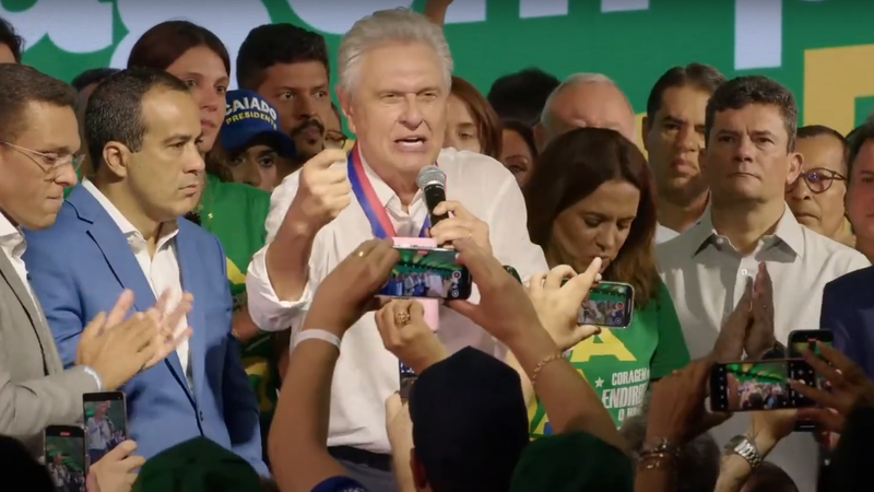 Ronaldo Caiado intensifica discurso contra adversários em evento político em Goiás