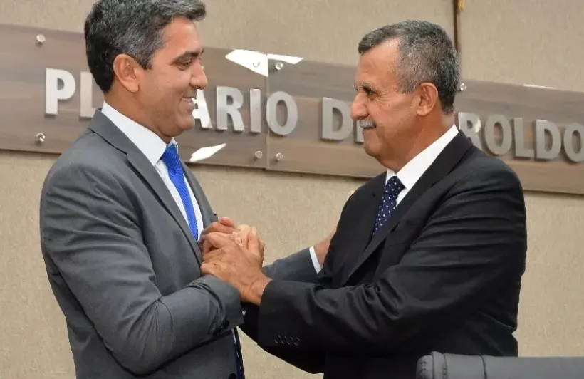 Exonerações em massa aumentam a tensão política em Barreiras em meio à discussão do empréstimo de R$ 140 milhões