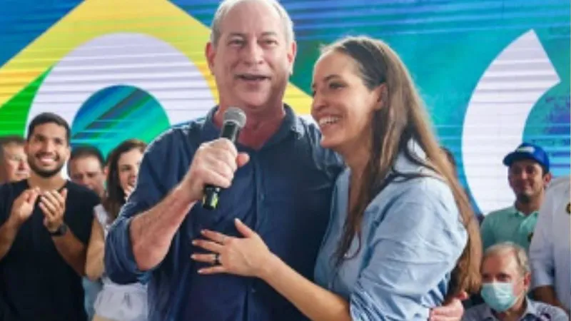 Ciro Gomes lança pré-candidatura ao Governo do Ceará e intensifica oposição a Elmano de Freitas
