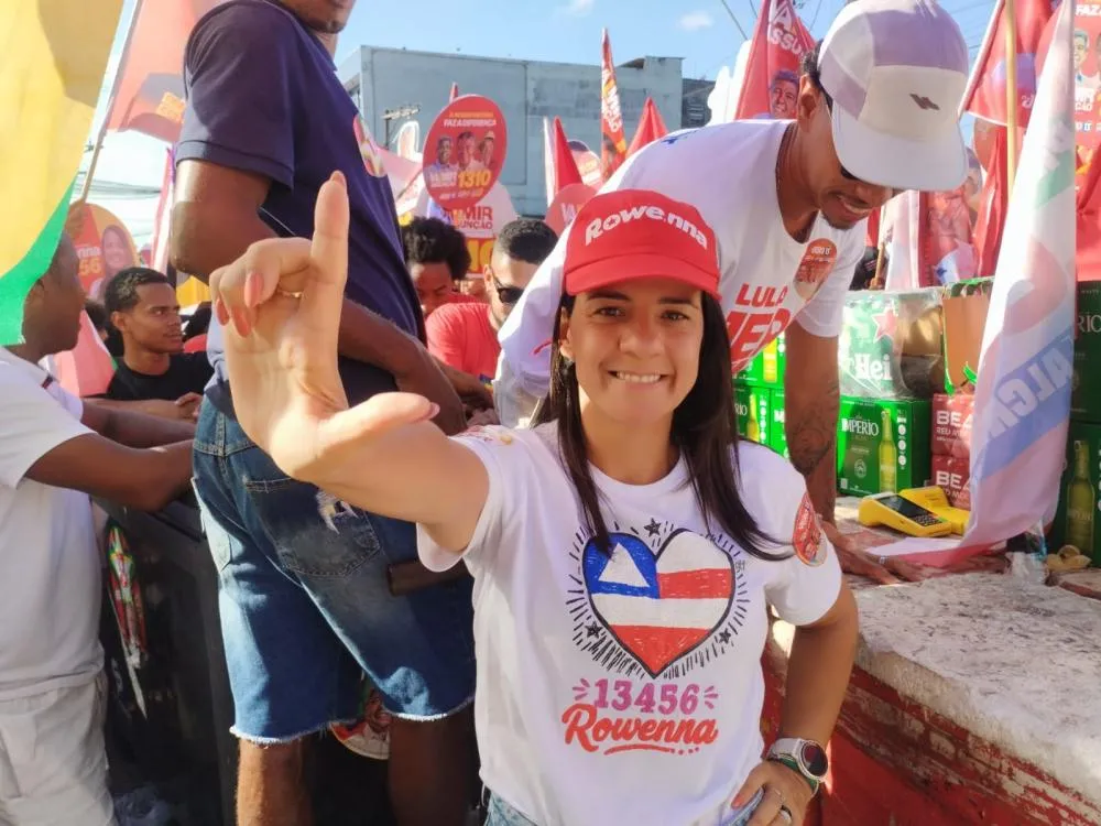 “ACM Neto e Flávio Bolsonaro representam projetos políticos familiares”, afirma Rowenna Brito