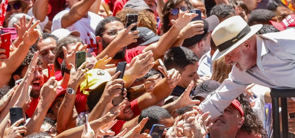 Apoiadores de Lula realizam 156 atos em 76 cidades e intensificam mobilização eleitoral