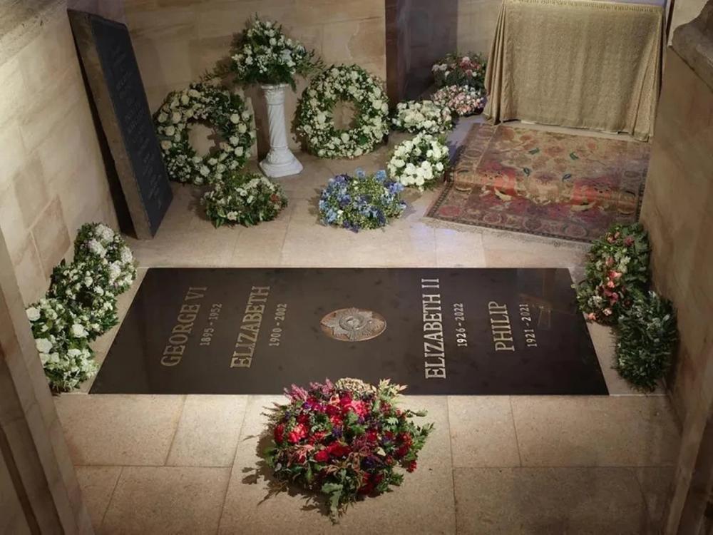 Família Real mostra local onde rainha Elizabeth II foi sepultada