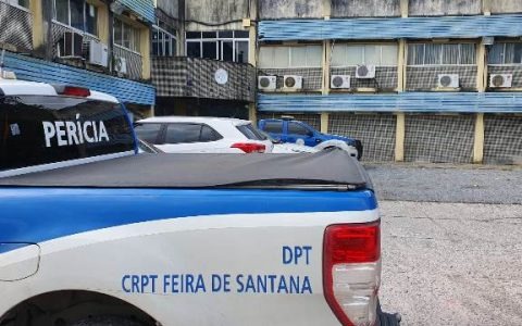 Homem morre esmagado após ser atropelado na BR-324