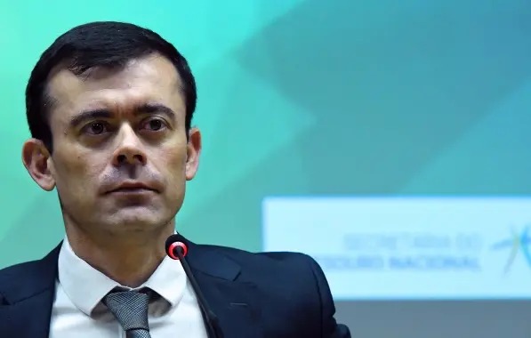 Governo estuda limitar investimentos extras em novo arcabouço fiscal, diz secretário