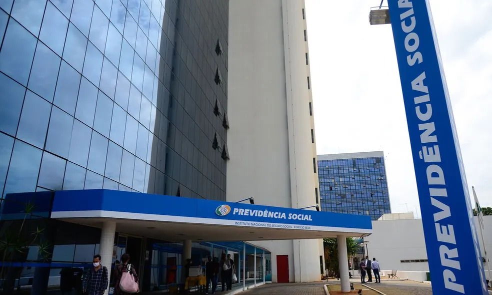 Governo antecipa para maio e junho '13º salário' para segurados do INSS; veja calendário!