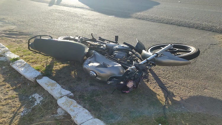 Pernambuco: Condutor de moto morre após colidir frontalmente em carro