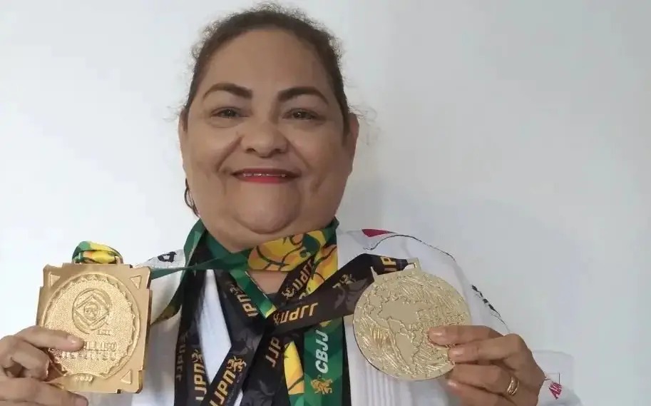 Ícone do Jiu-Jitsu feminino, faixa-preta Carmem Casca Grossa morre aos 52 anos; saiba mais!